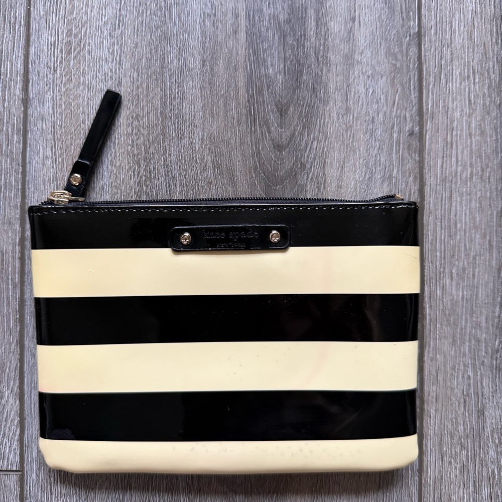 Kate Spade Wristlet